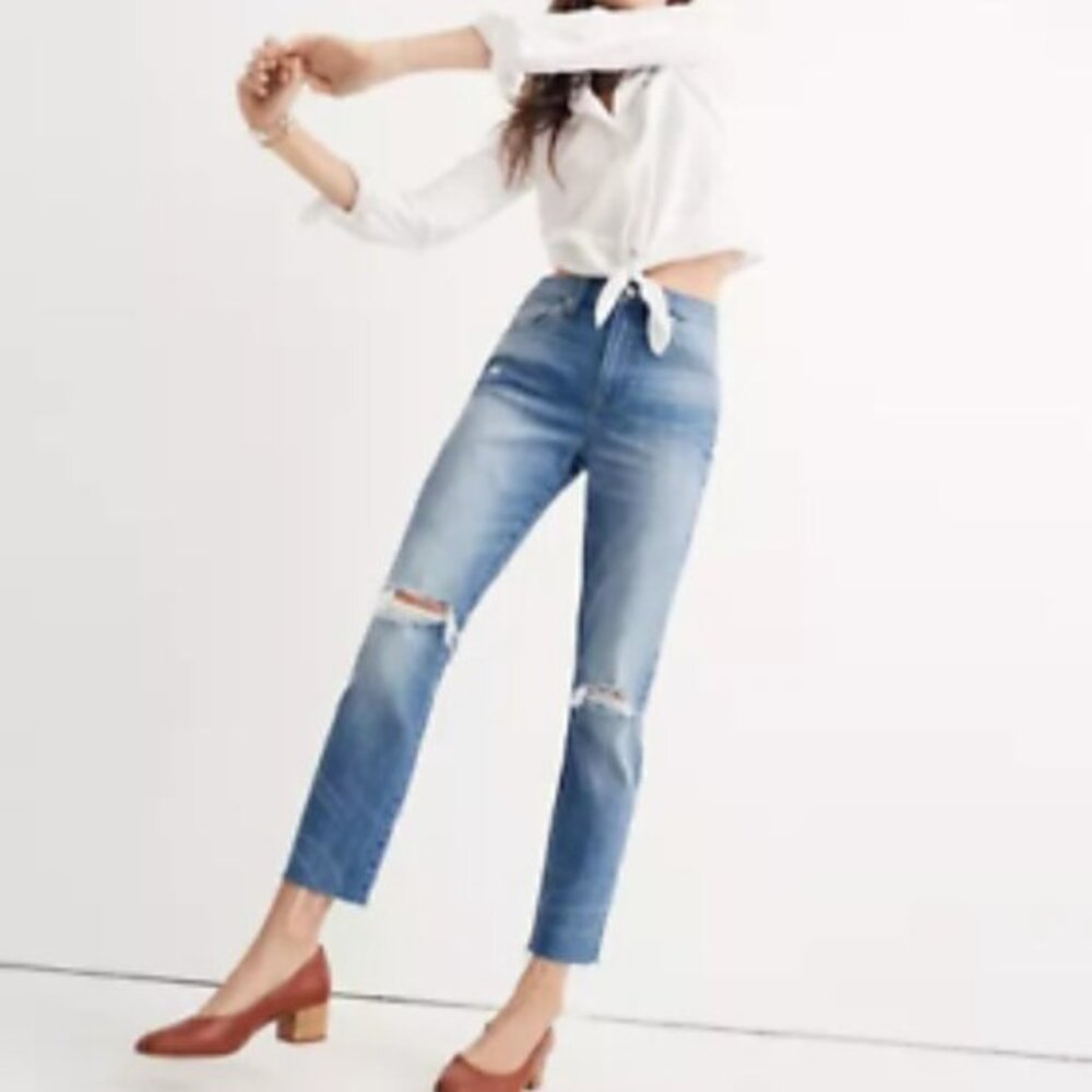 Madewell Light Blue Distressed Cropped Jeans